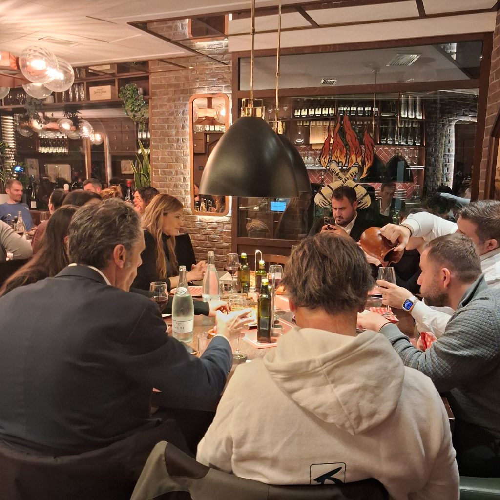 c6e83760-0a0f-4238-9016-647ddff8451e